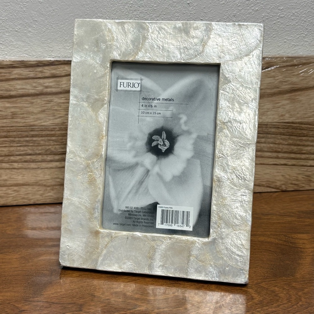 Furio Capiz Shell Picture Photo Frame